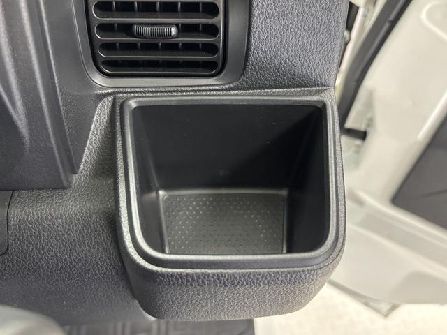 ハイゼットトラックスタンダードＡＭ，ＦＭチューナー　マニュアルエアコン　電子制御式４ＷＤ　アクセサリーソケット　荷台ゴムマット　ゲートプロテクター　ガードフレームプロテクター　ハロゲンヘッドランプ　オートライト機能　スマアシ（長野県）の中古車