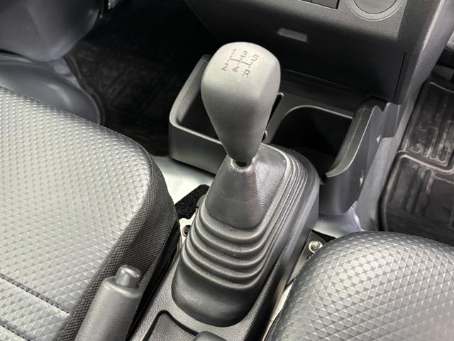 ハイゼットトラックスタンダード　農用スペシャル５ＭＴ　ＡＭ，ＦＭチューナー　マニュアルエアコン　パートタイム４ＷＤ　スーパーデフロック　アクセサリーソケット　荷台ゴムマット　ゲートプロテクター　ガードフレームプロテクター　ＬＥＤ大型荷台作業（長野県）の中古車