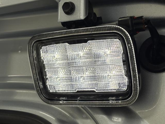 ハイゼットトラックスタンダード　農用スペシャル５ＭＴ　ＡＭ，ＦＭチューナー　マニュアルエアコン　パートタイム４ＷＤ　スーパーデフロック　アクセサリーソケット　荷台ゴムマット　ゲートプロテクター　ガードフレームプロテクター　ＬＥＤ大型荷台作業（長野県）の中古車