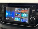 ナビ　バックカメラ　ワンセグ　ＤＶＤ　ハンズフリー通話　運転席側シートヒーター　ハロゲンヘッドランプ　オートライト機能　収納付きアームレスト　電動格納ミラー　プッシュスタート　キーフリー　スマアシ（長野県）の中古車