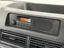 ＡＭ，ＦＭチューナー　マニュアルエアコン　電子制御式４ＷＤ　アクセサリーソケット　荷台ゴムマット　ゲートプロテクター　ガードフレームプロテクター　ハロゲンヘッドランプ　オートライト機能　スマアシ（長野県）の中古車