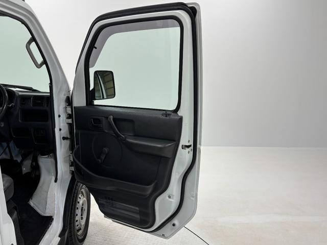 キャリイトラックＫＣエアコン・パワステＡＭ・ＦＭラジオ　マニュアルエアコン　　　ＡＴ（長野県）の中古車