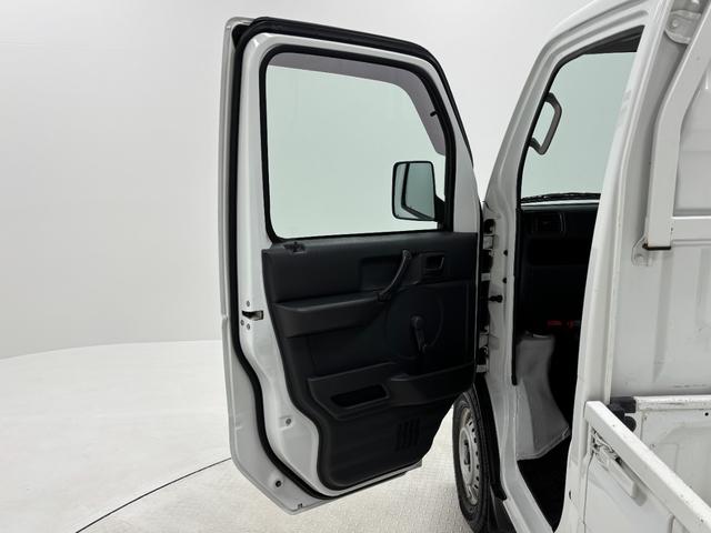 キャリイトラックＫＣエアコン・パワステＡＭ・ＦＭラジオ　マニュアルエアコン　　　ＡＴ（長野県）の中古車