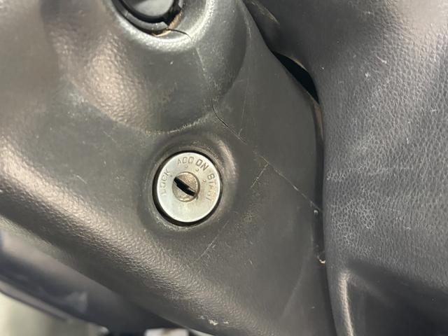 キャリイトラックＫＣエアコン・パワステＡＭ・ＦＭラジオ　マニュアルエアコン　　　ＡＴ（長野県）の中古車