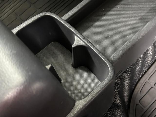 キャリイトラックＫＣエアコン・パワステＡＭ・ＦＭラジオ　マニュアルエアコン　　　ＡＴ（長野県）の中古車