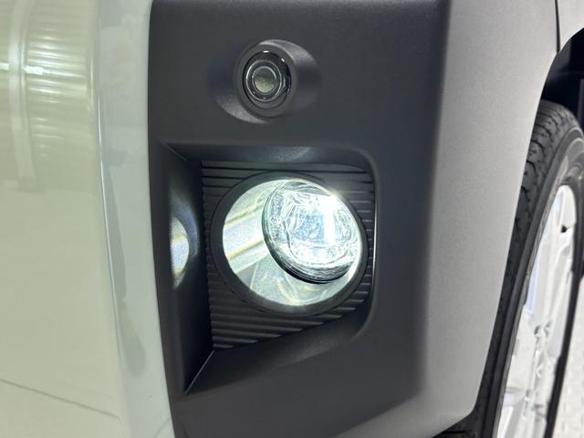 タフトＧ追従機能　スカイフィールトップ　ＣＤチューナー　ＵＳＢソケット　両側シートヒーター　電動格納ミラー　ＬＥＤヘッドランプ　オートライト機能　プッシュスタート　電動パーキングブレーキ　スマアシ（長野県）の中古車