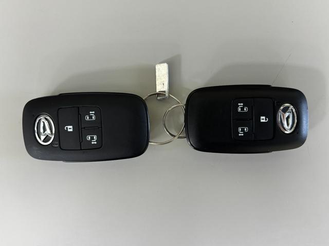 タントカスタムＲＳ　ｅｃｏ　ＩＤＬＥ非装着車ターボ　オーディオレス　ＵＳＢソケット　両側電動スライドドア　ミラクルオープンドア　両側シートヒーター　格納式テーブル　格納式サンシェード　電動格納ミラー　ＬＥＤ　オートライト　キーレス　スマアシ（長野県）の中古車