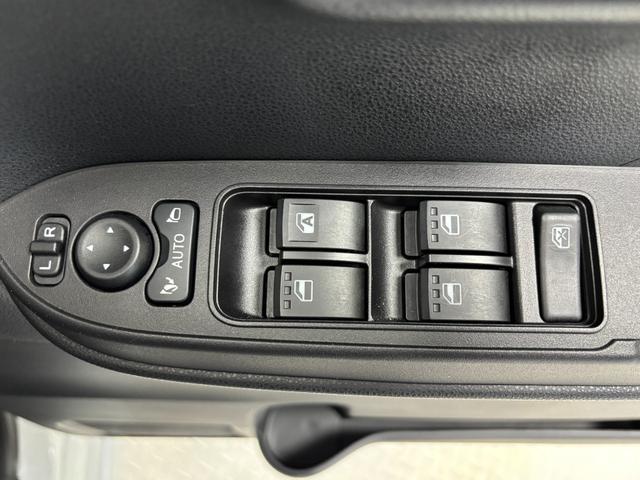 タントカスタムRS eco IDLE非装着車ターボ オーディオレス USBソケット 両側電動スライドドア ミラクルオープンドア 両側シートヒーター LEDヘッドランプ オートライト 格納式テーブル 格納式サンシェード キーフリー スマアシ(長野県)の中古車