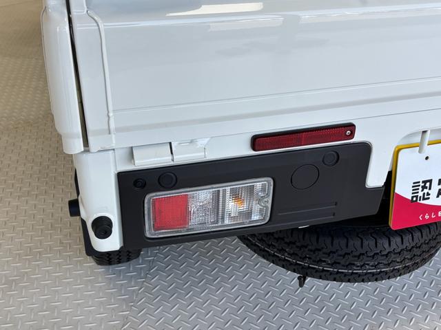 ハイゼットトラックジャンボエクストラＣＤチューナー　オートライト　ＭＴ　　　マニュアルエアコン　ＬＥＤヘッドランプ　ＬＥＤフォグランプ（長野県）の中古車