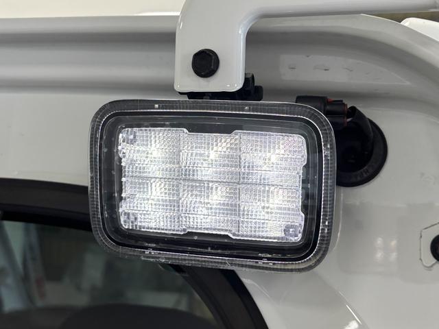 ハイゼットトラックジャンボエクストラＣＤチューナー　オートライト　ＭＴ　　　マニュアルエアコン　ＬＥＤヘッドランプ　ＬＥＤフォグランプ（長野県）の中古車
