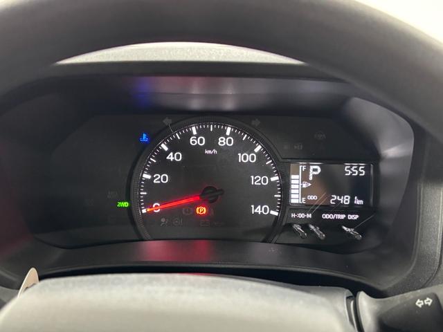 ハイゼットカーゴＤＸ防錆塗装済み　ＡＭＦＭチューナー　ＬＥＤヘッドランプ　エアコン　オートライト　電子制御式４ＷＤ　キーレスエントリー　　スライドドア（長野県）の中古車