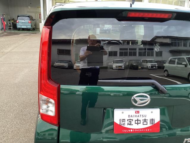 ムーヴＬ　ＳＡIII　４ＷＤ　純正ＣＤチューナー純正ナビ装着用アップグレードパック　フルホイールキャップ（長野県）の中古車