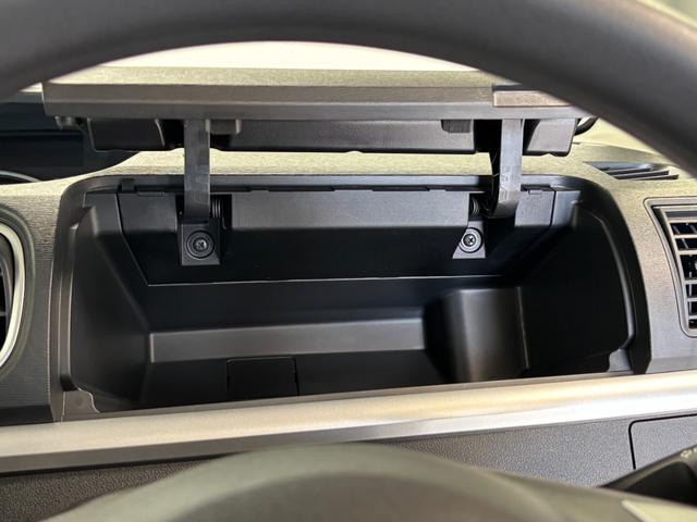 タントカスタムＸ　４ＷＤ　トップエディションＳＡIII　ＣＤＣＤチューナー　シートヒーター　片側電動スライドドア　オートライト　オートエアコン　ＬＥＤヘッドランプ　ＬＥＤフォグランプ　４ＷＤ（長野県）の中古車