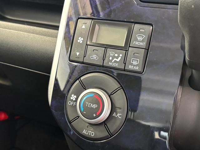 タントカスタムＸ　４ＷＤ　トップエディションＳＡIII　ＣＤＣＤチューナー　シートヒーター　片側電動スライドドア　オートライト　オートエアコン　ＬＥＤヘッドランプ　ＬＥＤフォグランプ　４ＷＤ（長野県）の中古車