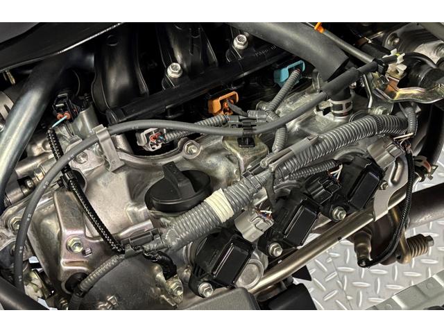 ハイゼットカーゴ４ＷＤ　ＤＸ　ＣＶＴ　ＡＭ／ＦＭラジオＡＭ・ＦＭラジオ　オートライト　ＣＶＴ　　マニュアルエアコン　パワステ　パワーウィンドウ（長野県）の中古車