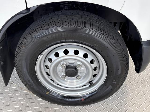 ハイゼットカーゴ４ＷＤ　ＤＸ　ＣＶＴ　ＡＭ／ＦＭラジオＡＭ・ＦＭラジオ　オートライト　ＣＶＴ　　マニュアルエアコン　パワステ　パワーウィンドウ（長野県）の中古車