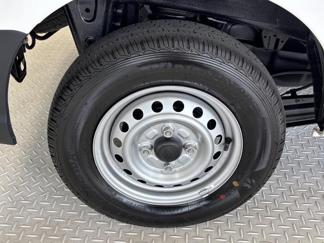 ハイゼットカーゴ４ＷＤ　ＤＸ　ＣＶＴ　ＡＭ／ＦＭラジオＡＭ・ＦＭラジオ　オートライト　ＣＶＴ　　マニュアルエアコン　パワステ　パワーウィンドウ（長野県）の中古車