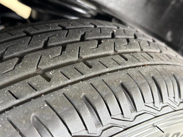 ハイゼットカーゴ４ＷＤ　ＤＸ　ＣＶＴ　ＡＭ／ＦＭラジオＡＭ・ＦＭラジオ　オートライト　ＣＶＴ　　マニュアルエアコン　パワステ　パワーウィンドウ（長野県）の中古車