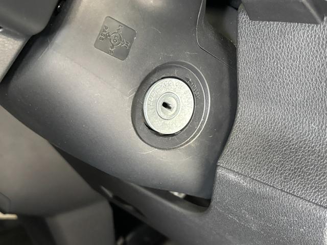 ハイゼットカーゴ４ＷＤ　ＤＸ　ＣＶＴ　ＡＭ／ＦＭラジオＡＭ・ＦＭラジオ　オートライト　ＣＶＴ　　マニュアルエアコン　パワステ　パワーウィンドウ（長野県）の中古車