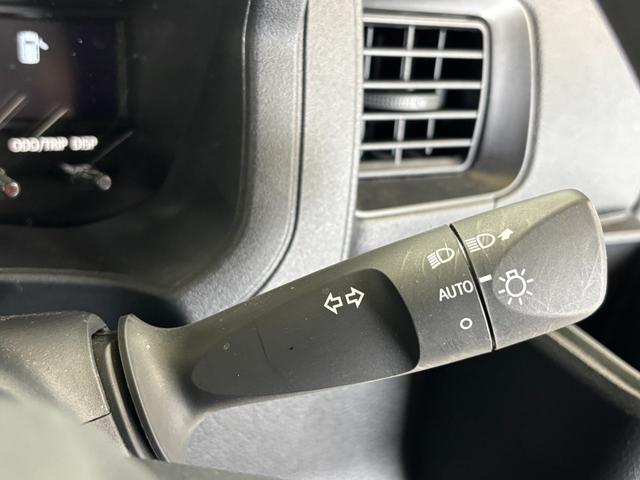 ハイゼットカーゴ４ＷＤ　ＤＸ　ＣＶＴ　ＡＭ／ＦＭラジオＡＭ・ＦＭラジオ　オートライト　ＣＶＴ　　マニュアルエアコン　パワステ　パワーウィンドウ（長野県）の中古車