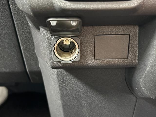 ハイゼットカーゴ４ＷＤ　ＤＸ　ＣＶＴ　ＡＭ／ＦＭラジオＡＭ・ＦＭラジオ　オートライト　ＣＶＴ　　マニュアルエアコン　パワステ　パワーウィンドウ（長野県）の中古車