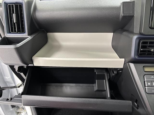 タントＸ　ｅｃｏＩＤＬＥ非装着車防錆塗装済み　ＣＤチューナー　両側シートヒーター　左側パワースライドドア　ミラクルオープンドア　ＬＥＤヘッドランプ　ＵＳＢソケットト　キーフリー　プッシュスタート　電動格納ミラー　スマートアシスト（長野県）の中古車