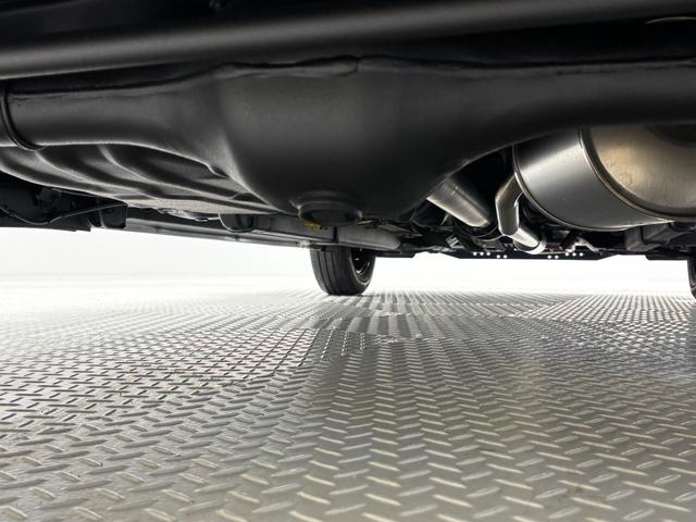 ミライースＬ　ＳＡIII防錆塗装済み　オーディオレス　マニュアルエアコン　ハロゲンヘッドランプ　オートライト　１３インチフルホイールキャップ　キーレスエントリー　パンク応急修理キット　ショッピングフック　スマートアシスト（長野県）の中古車