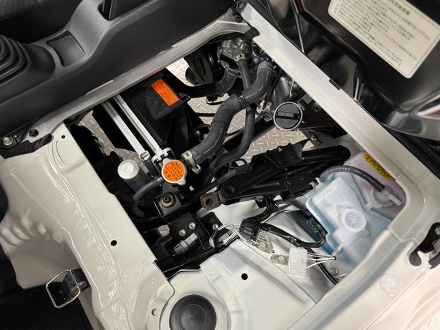 ハイゼットトラックスタンダードＭＴ５　ＡＭ・ＦＭチューナー　マニュアルエアコン　パートタイム４ＷＤ　ガードフレームプロテクター　ゲートプロテクター　ハロゲンヘッドランプ　オートライト機能　ショッピングフック　スマアシ（長野県）の中古車