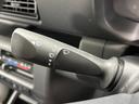 ＭＴ５　ＡＭ・ＦＭチューナー　マニュアルエアコン　パートタイム４ＷＤ　ガードフレームプロテクター　ゲートプロテクター　ハロゲンヘッドランプ　オートライト機能　ショッピングフック　スマアシ（長野県）の中古車