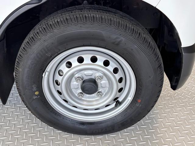 ハイゼットカーゴＤＸＡＭ・ＦＭラジオ　オートライト　マニュアルエアコン　ＣＶＴ　４ＷＤ（長野県）の中古車