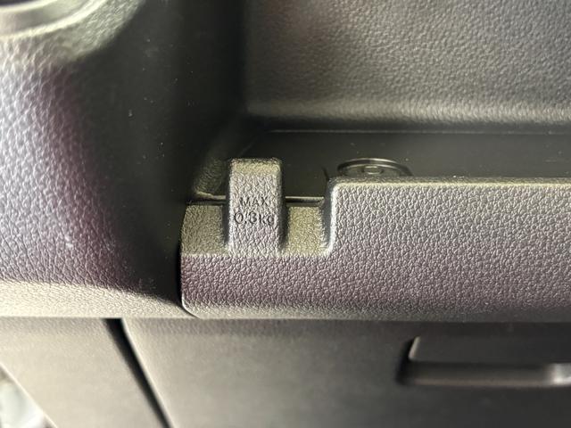 ハイゼットカーゴＤＸＡＭ・ＦＭラジオ　オートライト　マニュアルエアコン　ＣＶＴ　４ＷＤ（長野県）の中古車