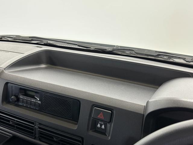 ハイゼットカーゴＤＸＡＭ・ＦＭラジオ　オートライト　マニュアルエアコン　ＣＶＴ　４ＷＤ（長野県）の中古車