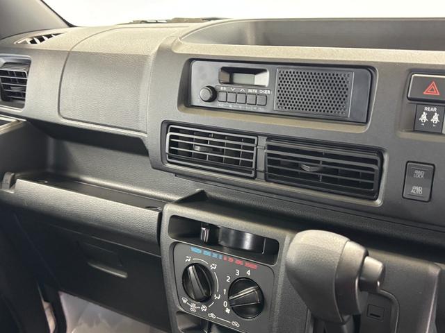 ハイゼットカーゴＤＸＡＭ・ＦＭラジオ　オートライト　マニュアルエアコン　ＣＶＴ　４ＷＤ（長野県）の中古車