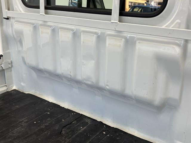 ハイゼットトラックスタンダード 農用スペシャルAM・FMラジオ マニュアルエアコン MT リヤ4枚リーフスプリング 荷台作業灯(長野県)の中古車