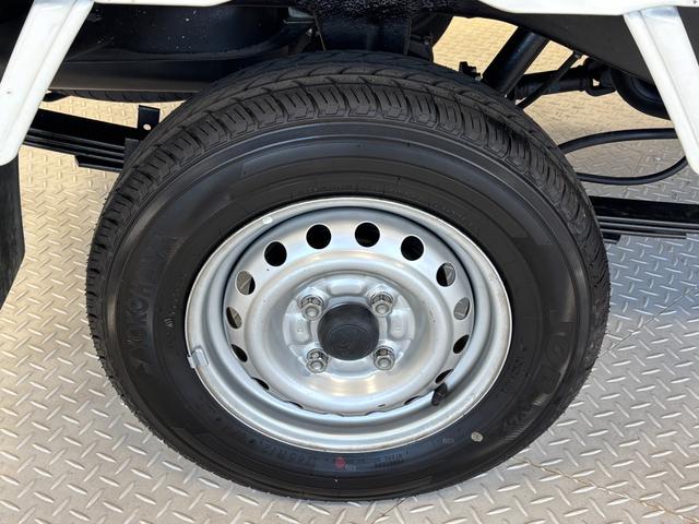 ハイゼットトラックスタンダード 農用スペシャルAM・FMラジオ マニュアルエアコン MT リヤ4枚リーフスプリング 荷台作業灯(長野県)の中古車