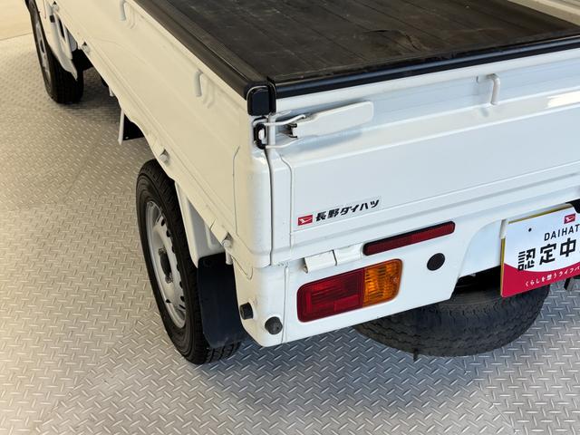 ハイゼットトラックスタンダード 農用スペシャルAM・FMラジオ マニュアルエアコン MT リヤ4枚リーフスプリング 荷台作業灯(長野県)の中古車