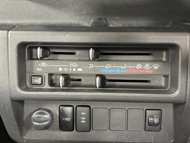 ハイゼットトラックスタンダード 農用スペシャルAM・FMラジオ マニュアルエアコン MT リヤ4枚リーフスプリング 荷台作業灯(長野県)の中古車