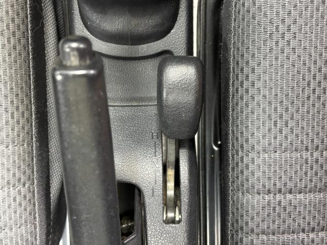 ハイゼットトラックスタンダード 農用スペシャルAM・FMラジオ マニュアルエアコン MT リヤ4枚リーフスプリング 荷台作業灯(長野県)の中古車