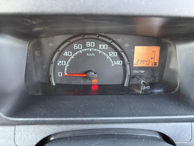 ハイゼットトラックジャンボＳＡIIIｔＭＴ５　ＣＤチューナー　マニュアルエアコン　荷台作業灯　ＬＥＤヘッドランプ　荷台ゴムマット　ゲートプロテクター　電子制御式４ＷＤ　スーパーデフロック　オートライト　キーフリー　スマアシ（長野県）の中古車