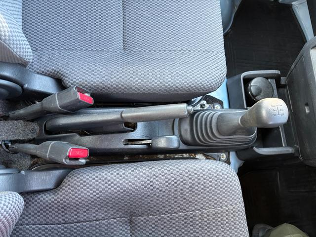 ハイゼットトラックジャンボＳＡIIIｔＭＴ５　ＣＤチューナー　マニュアルエアコン　荷台作業灯　ＬＥＤヘッドランプ　荷台ゴムマット　ゲートプロテクター　電子制御式４ＷＤ　スーパーデフロック　オートライト　キーフリー　スマアシ（長野県）の中古車