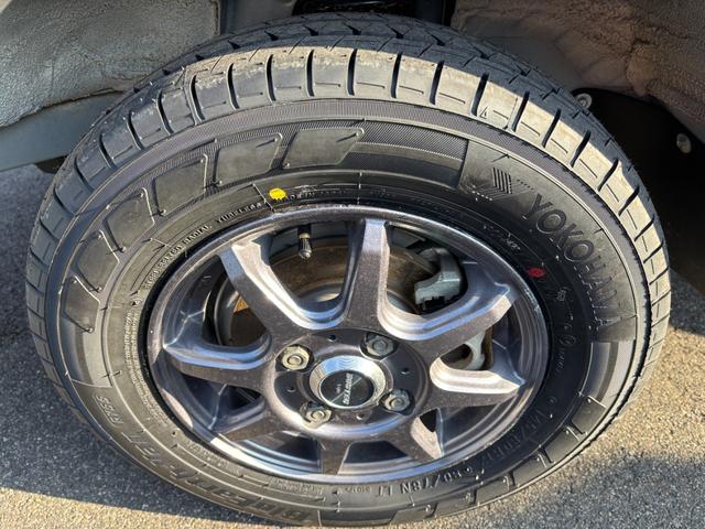 ハイゼットトラックジャンボＳＡIIIｔＭＴ５　ＣＤチューナー　マニュアルエアコン　荷台作業灯　ＬＥＤヘッドランプ　荷台ゴムマット　ゲートプロテクター　電子制御式４ＷＤ　スーパーデフロック　オートライト　キーフリー　スマアシ（長野県）の中古車