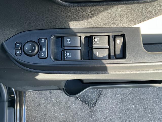 タントＸオーディオレス　ＵＳＢソケット　片側電動スライドドア　ミラクルオープンドア　両側シートヒーター　格納式テーブル　電動格納ミラー　電動パーキングブレーキ　ＬＥＤ　オートライト　キーフリー　スマアシ（長野県）の中古車