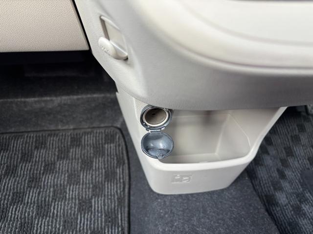 ムーヴＸリミテッドII　ＳＡIIIナビ　バックカメラ　Ｂｌｕｅｔｏｏｔｈ　ＵＳＢソケット　ステアリングスイッチ　運転席側シートヒーター　シートアンダートレイ　ＬＥＤヘッドランプ　オートライト機能　プッシュスタート　キーフリー　スマアシ（長野県）の中古車