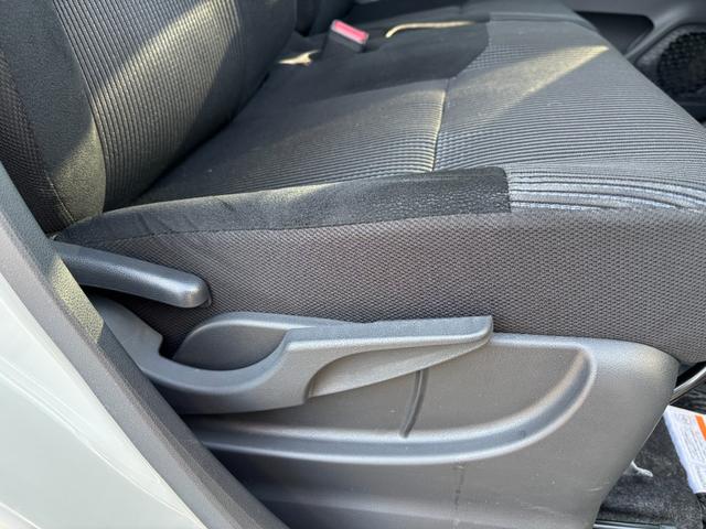 ムーヴＸリミテッドII　ＳＡIIIナビ　バックカメラ　Ｂｌｕｅｔｏｏｔｈ　ＵＳＢソケット　ステアリングスイッチ　運転席側シートヒーター　シートアンダートレイ　ＬＥＤヘッドランプ　オートライト機能　プッシュスタート　キーフリー　スマアシ（長野県）の中古車