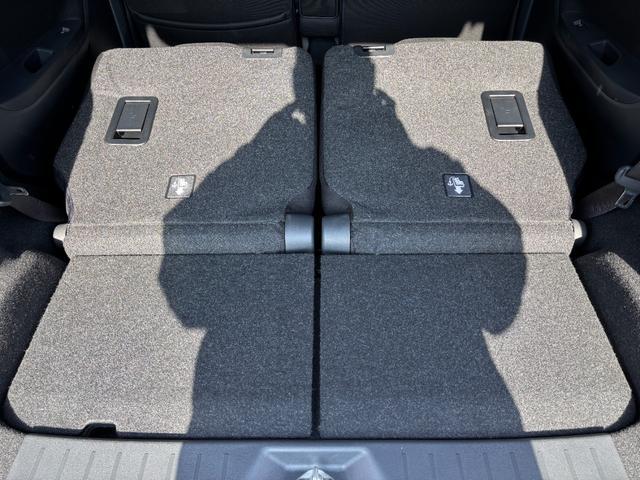 ムーヴＸリミテッドII　ＳＡIIIナビ　バックカメラ　Ｂｌｕｅｔｏｏｔｈ　ＵＳＢソケット　ステアリングスイッチ　運転席側シートヒーター　シートアンダートレイ　ＬＥＤヘッドランプ　オートライト機能　プッシュスタート　キーフリー　スマアシ（長野県）の中古車