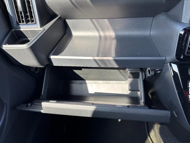 タントカスタムRSターボ オーディオレス USBソケット 両側電動スライドドア ミラクルオープンドア 両側シートヒーター 電動パーキングブレーキ 格納式テーブル LED オートライト 15インチアルミホイール スマアシ(長野県)の中古車