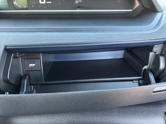 タントカスタムRSターボ オーディオレス USBソケット 両側電動スライドドア ミラクルオープンドア 両側シートヒーター 電動パーキングブレーキ 格納式テーブル LED オートライト 15インチアルミホイール スマアシ(長野県)の中古車