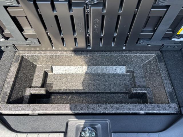 タントカスタムRSターボ オーディオレス USBソケット 両側電動スライドドア ミラクルオープンドア 両側シートヒーター 電動パーキングブレーキ 格納式テーブル LED オートライト 15インチアルミホイール スマアシ(長野県)の中古車