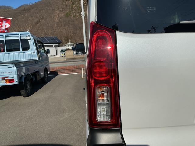 タントファンクロスターボターボ オーディオレス USBソケット 両側電動スライドドア ミラクルオープンドア 両側シートヒーター 格納式テーブル 電動格納ミラー 電動パーキングブレーキ LED キーフリー スマアシ(長野県)の中古車