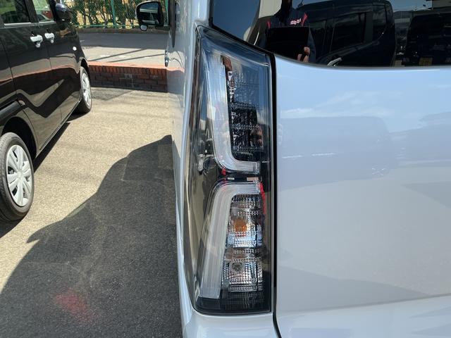 タントカスタムＸオーディオレス　ＵＳＢソケット　両側電動スライドドア　ミラクルオープンドア　両側シートヒーター　格納式テーブル　電動格納ミラー　ＬＥＤ　オートライト　プッシュスタート　キーフリー　スマアシ（長野県）の中古車